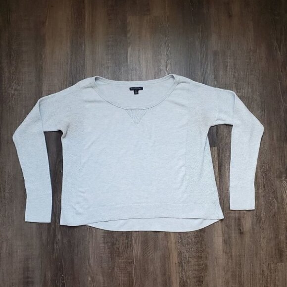American Eagle Sweater - Picture 1 of 5